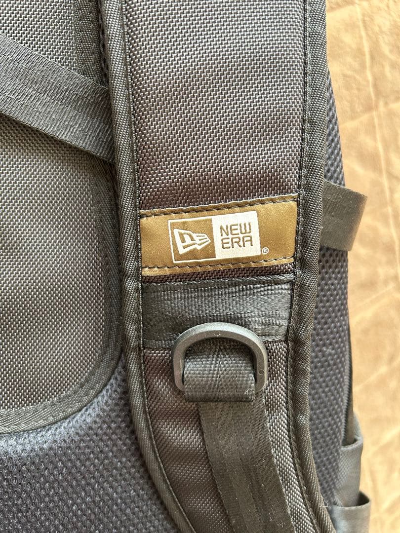 NEWERAリュック35L