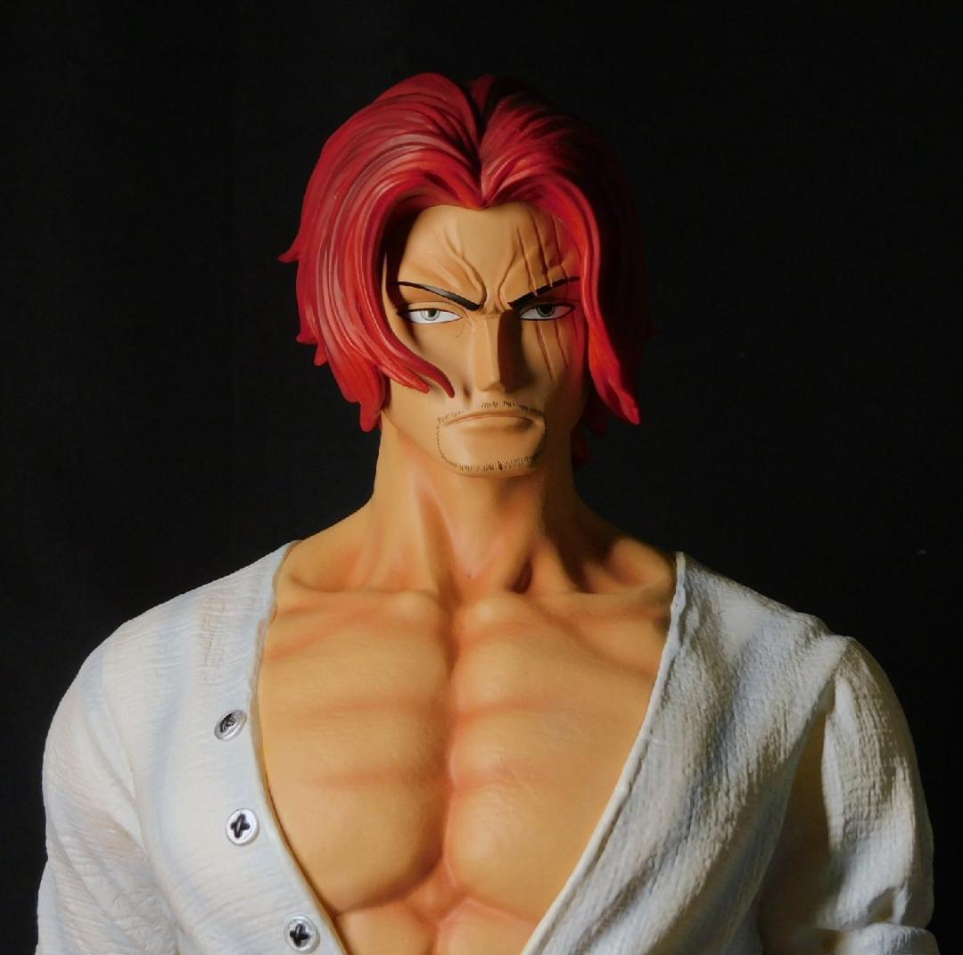 送料込み　四皇 赤髪のシャンクス　1/3、70cm　フィギュア　ワンピース