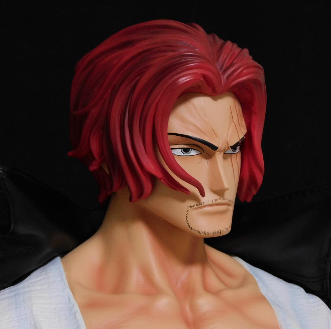 送料込み　四皇 赤髪のシャンクス　1/3、70cm　フィギュア　ワンピース