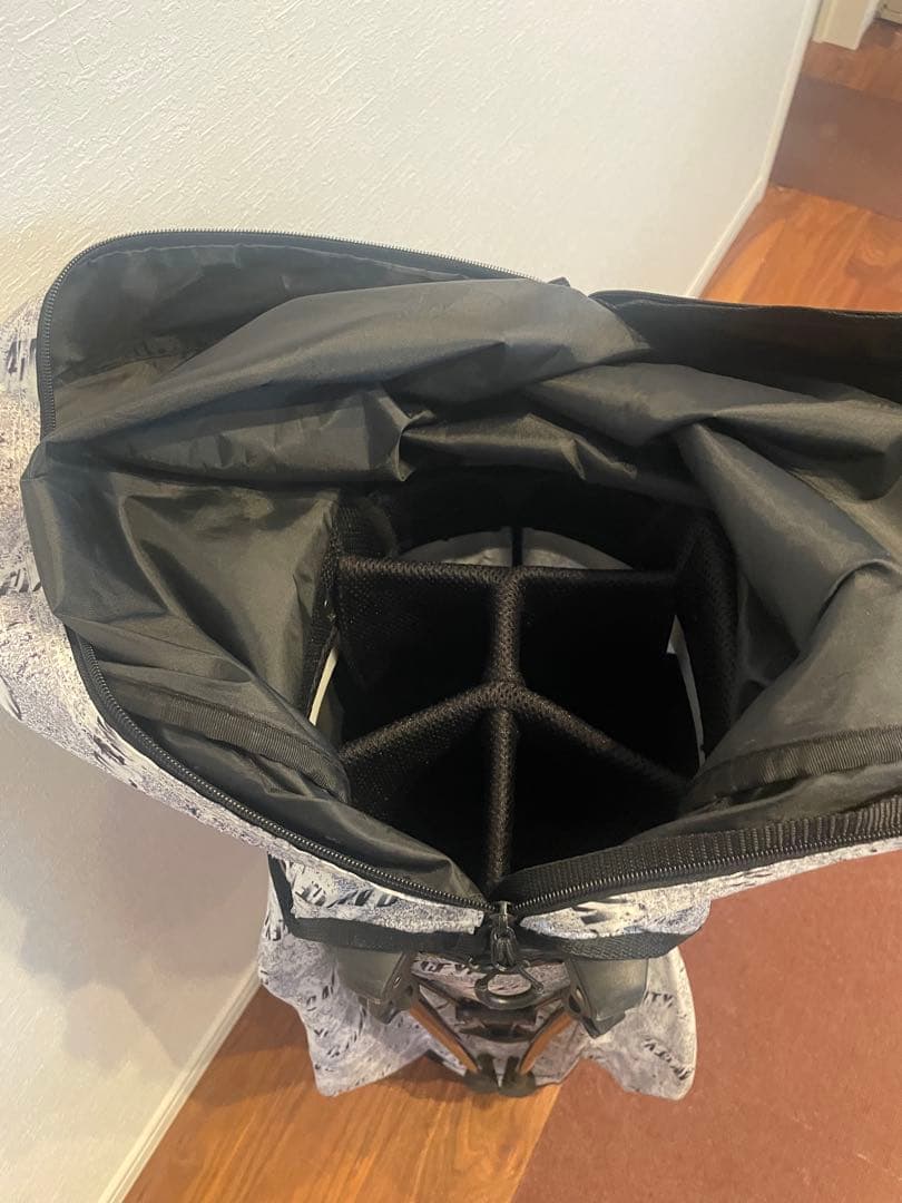 OAKLEY スタンドゴルフバッグ
