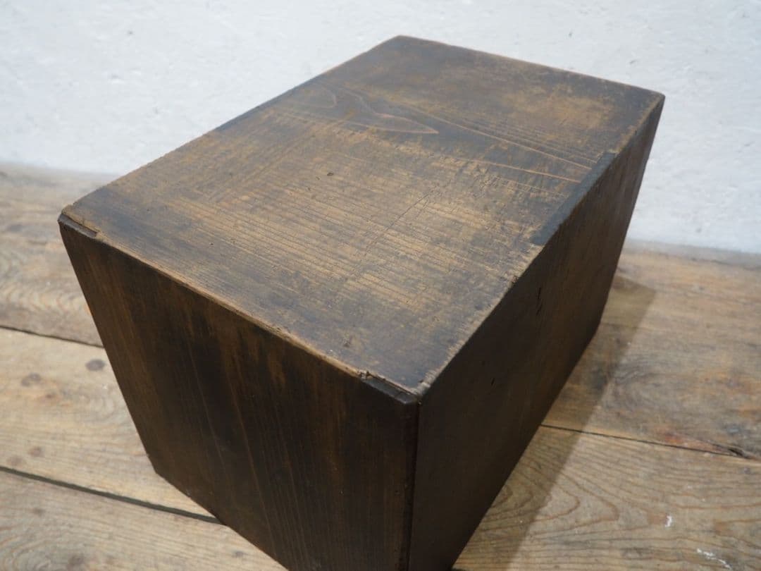 1267 アンティーク　小引き出し　収納棚　ケース　展示台　古家具古道具　レトロ