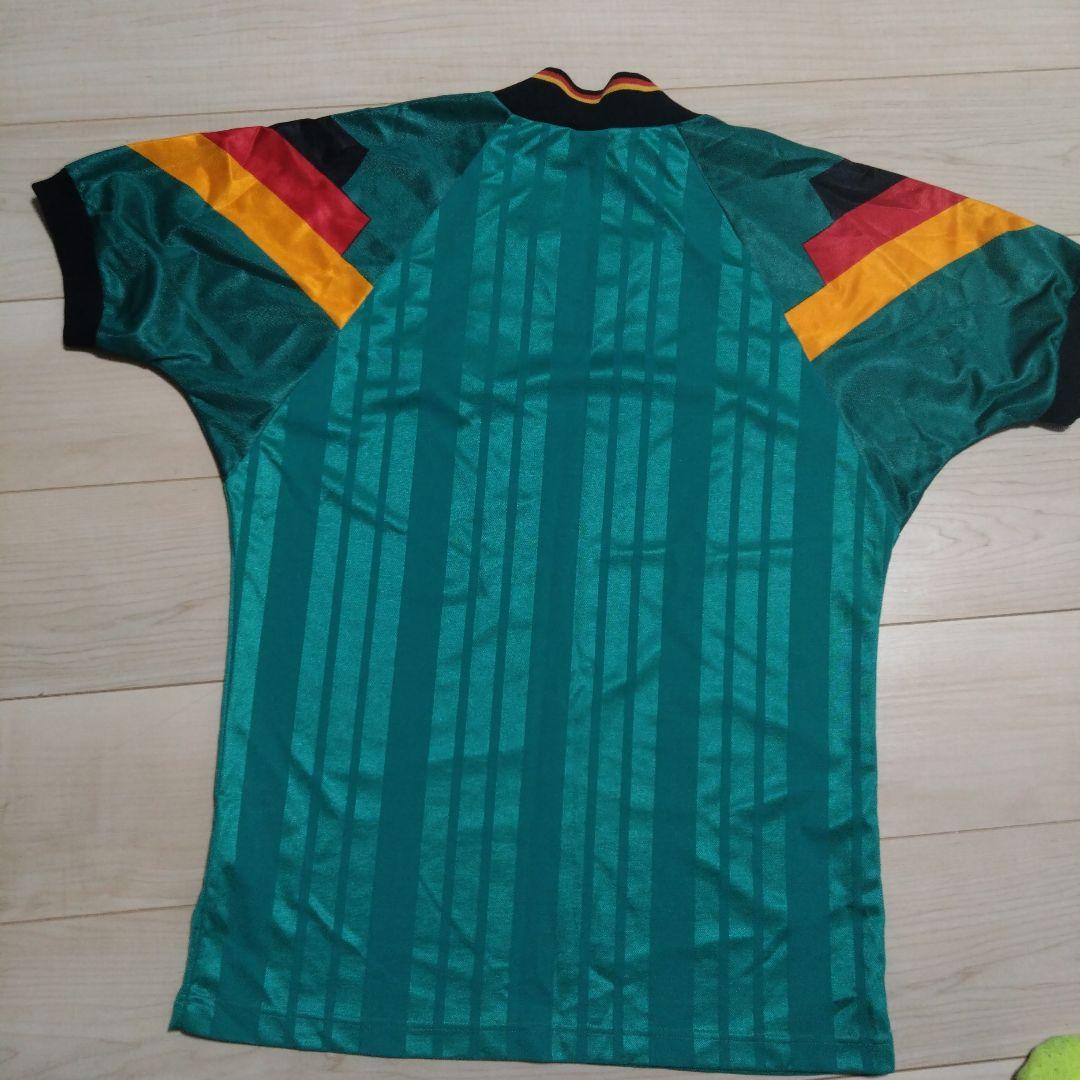1992ドイツ代表アウェイユニフォーム　アディダス 緑色 ストライプ シャツ