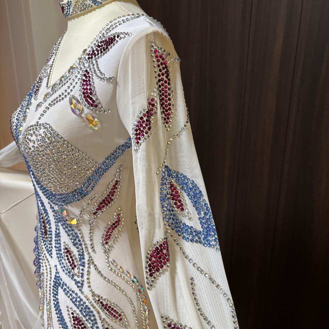 社交ダンス　白　ドレス　競技会　パーティー　トライアル　ジャンテイ