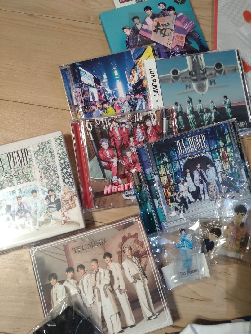 DA PUMP グッズセット 手形　CD　DVD ブルーレイ　ライブＴシャツ