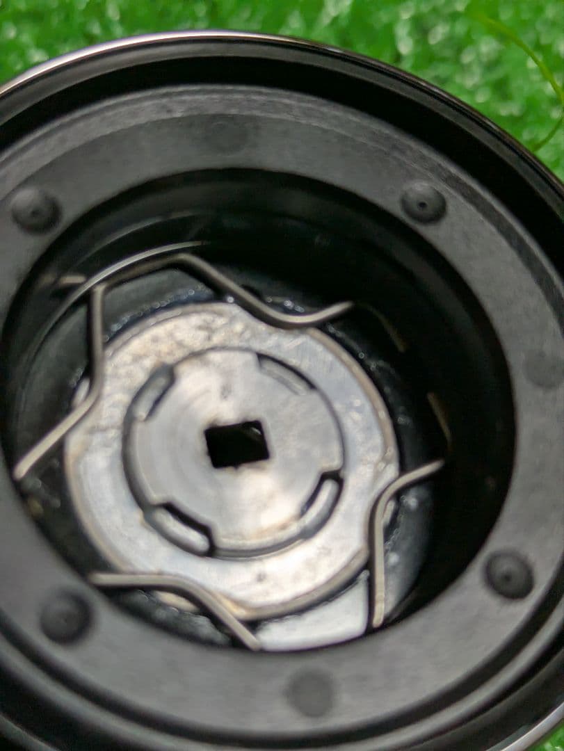 新品未使用。24ツインパワーC3000XG純正スプール