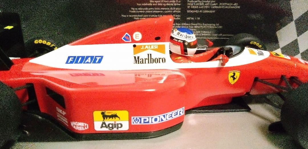 ミニチャンプス 1/18 F1 フェラーリ F93A J.アレジ
