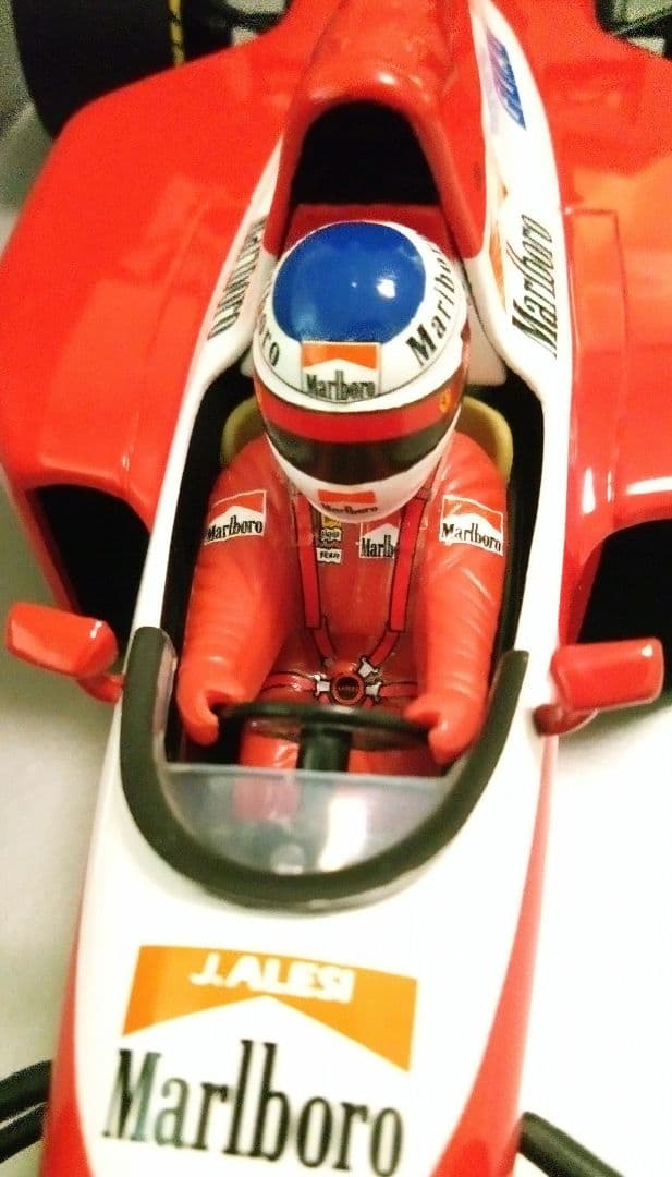 ミニチャンプス 1/18 F1 フェラーリ F93A J.アレジ