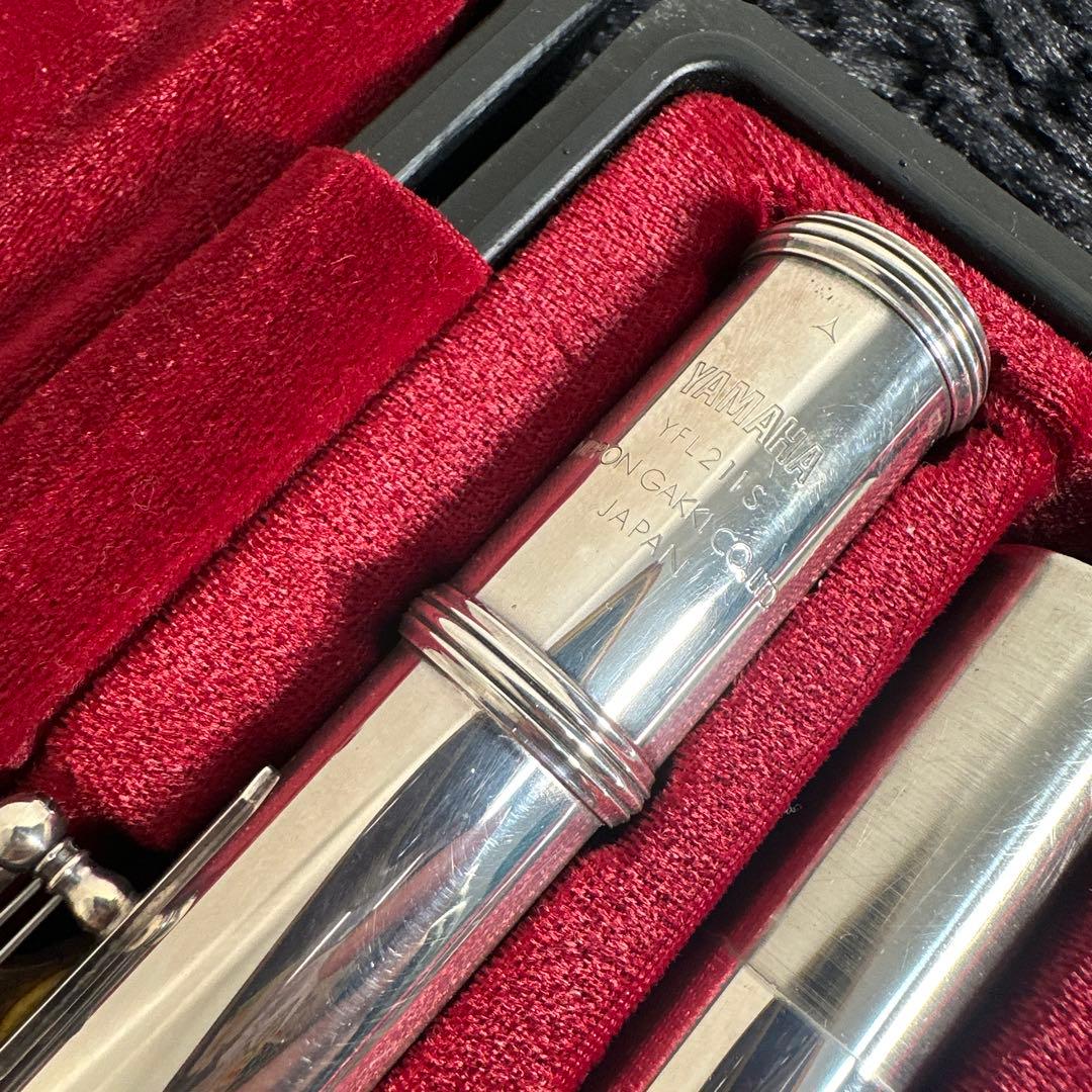 定番 YAMAHA YFL-211S フルート 管楽器 ケース付属