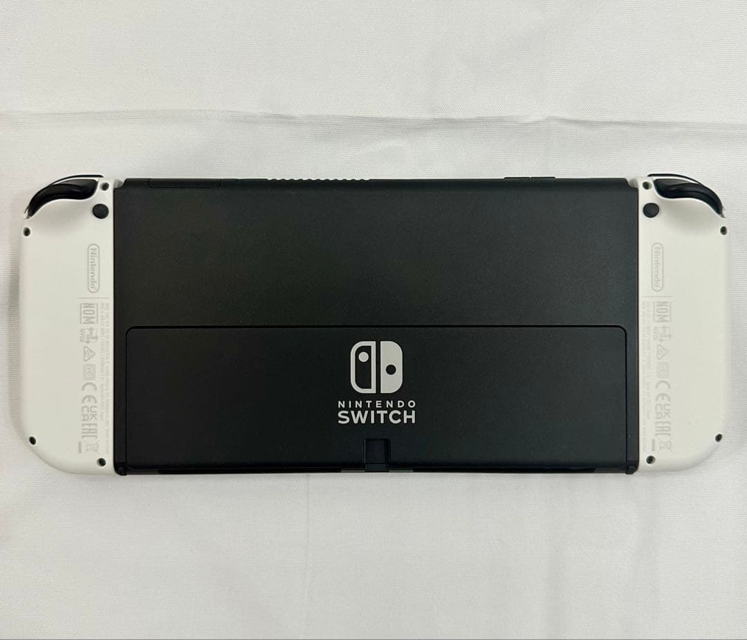 Switch 本体　有機ELモデル　ホワイト★ケース、カバー、保護フィルム付き