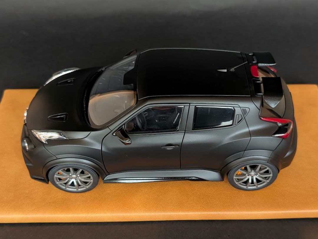 オートアート 1/18 NISSAN JUKE-R 2.0 マットブラック