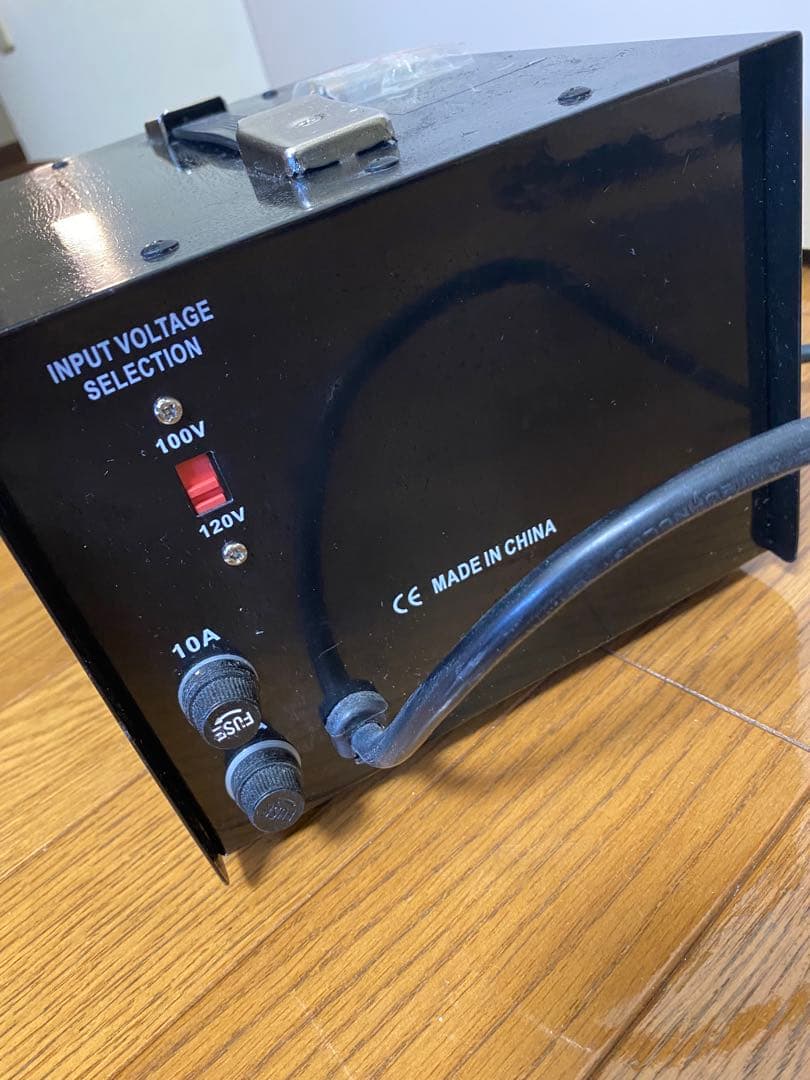 PowerBright VC-2000J 変圧器