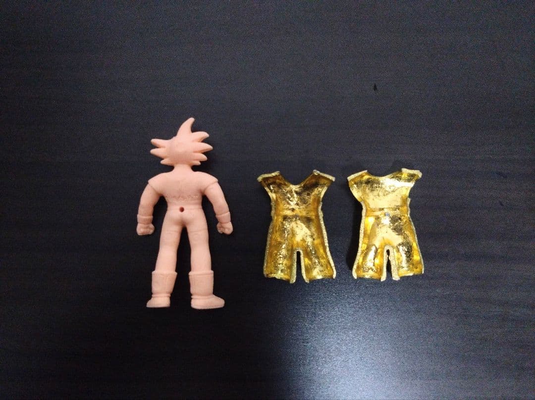 ドラゴンボール　メタルジャケット　クロスアップ　消しゴム　孫悟空　フィギュア