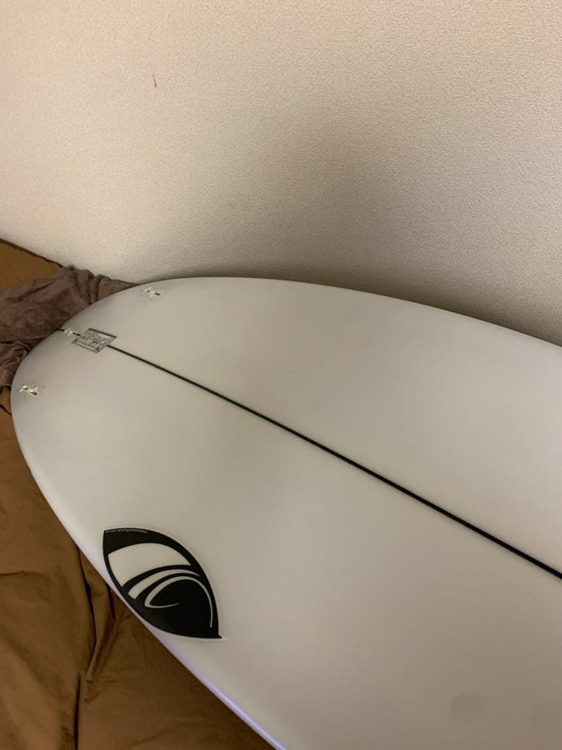 シャープアイ　サーフボード シナジー　5'10