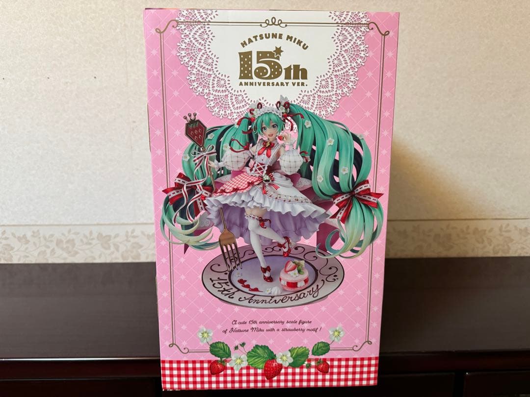 (新品未開封)初音ミク 15th Anniversary Ver. フィギュア