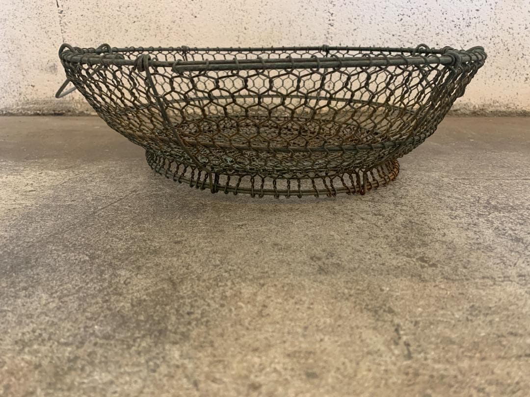 【レア】銅製 亀甲金網浅笊　古い ワイヤーメッシュ ざる 網 籠　レトロ 古道具