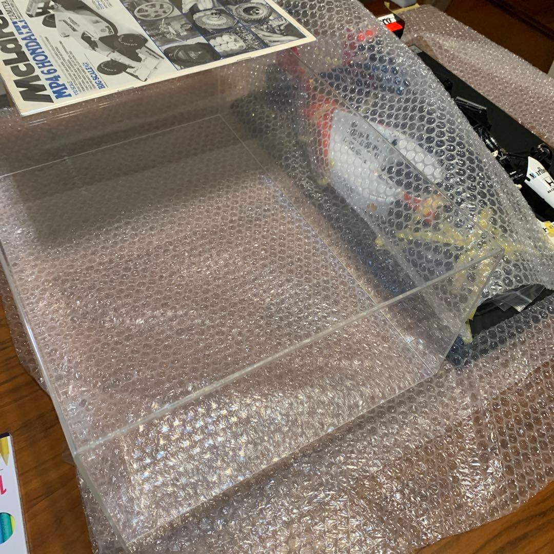 白*魔様 タミヤ　マクラーレン MP4/6 1/12スケールモデル完成品＆セナフ