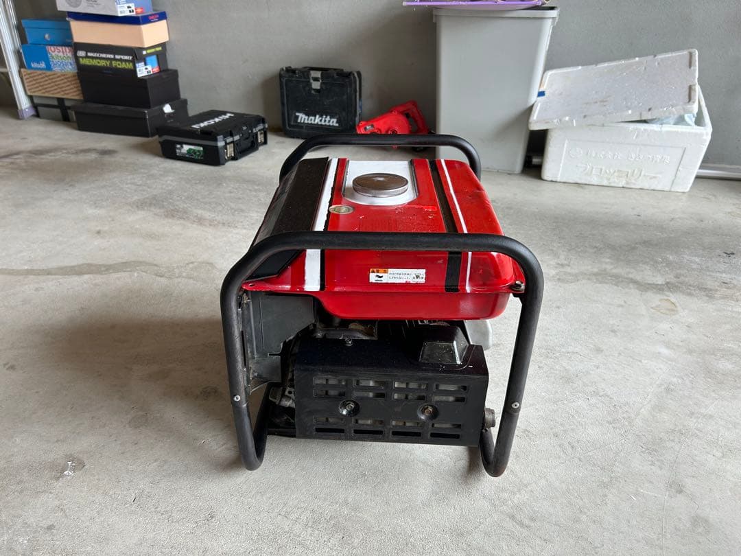 SHINDAIWA IEG2500 インバーター発電機