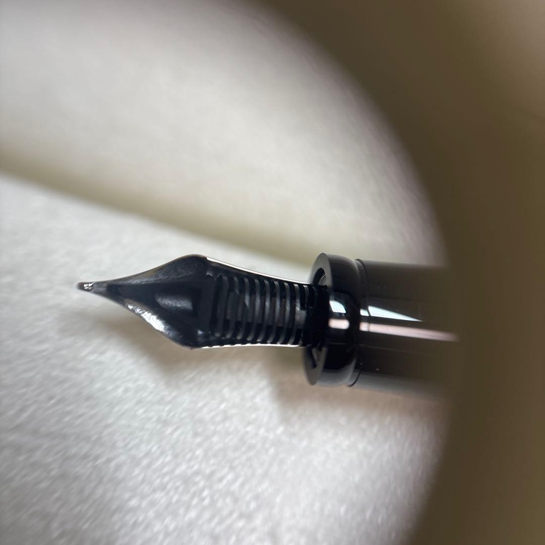 新品 montblancモンブラン 万年筆 ボエム ノワール 字幅F