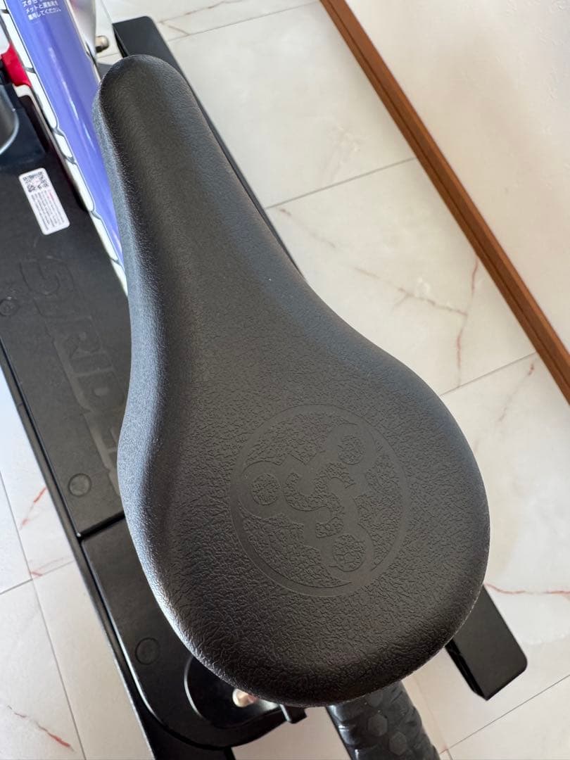 ★10/5まで最安値★ストライダースポーツモデル　ムラサキスポーツ限定カラー