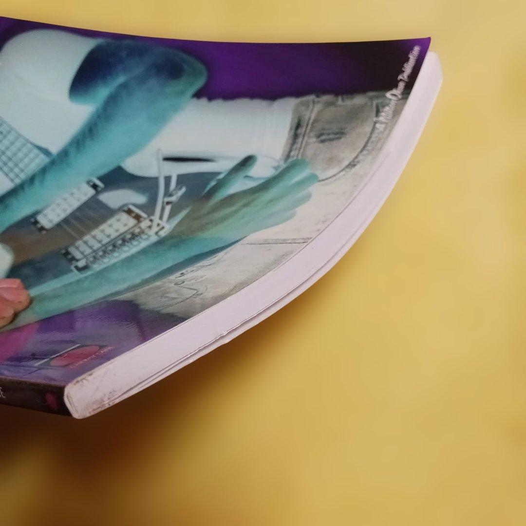 輸入楽譜JOE SATRIANI IS THERE LOVE IN SPACE？