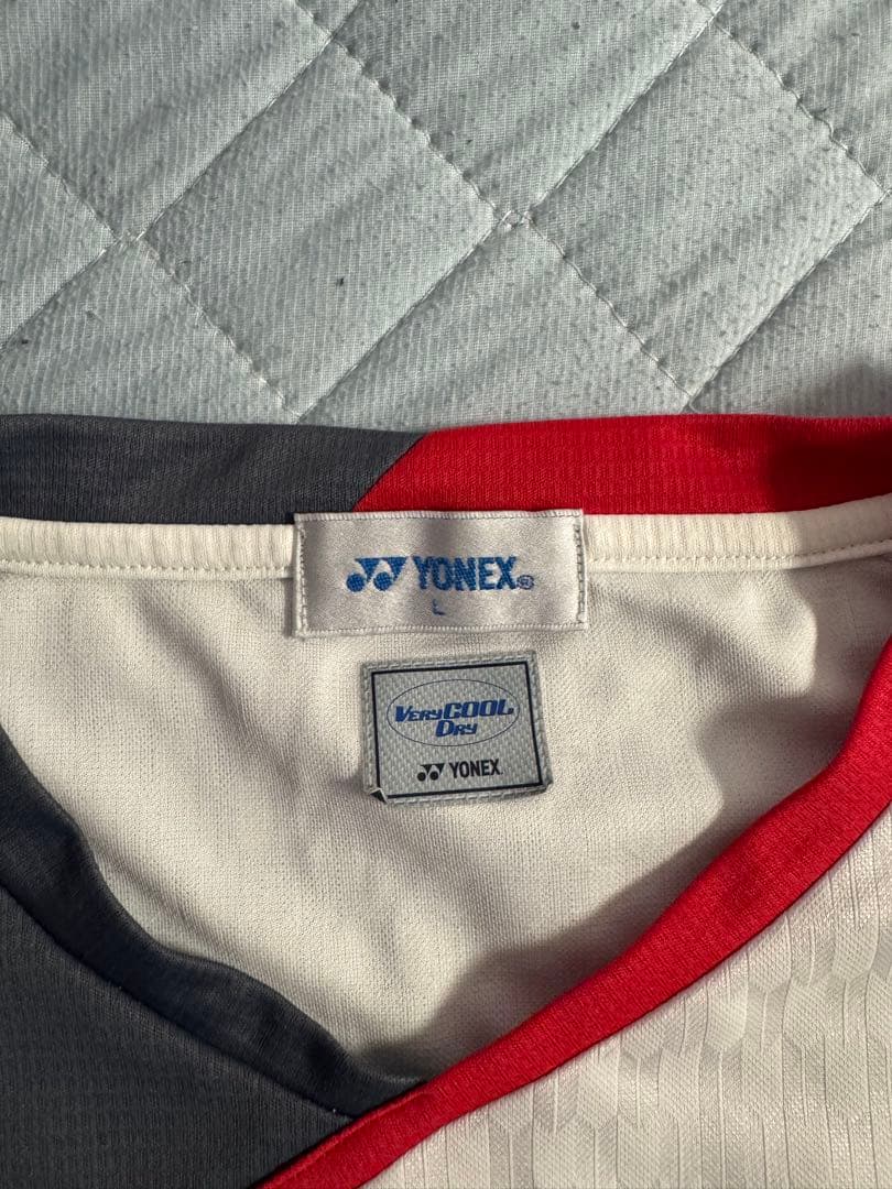 YONEX バドミントン日本代表モデル ノースリーブ