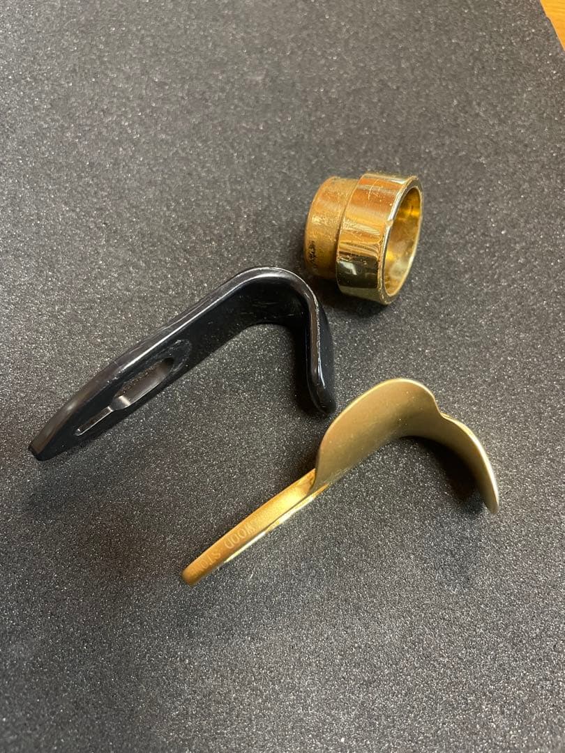 YAMAHAバリトンサックスYBS-61 ケース付き