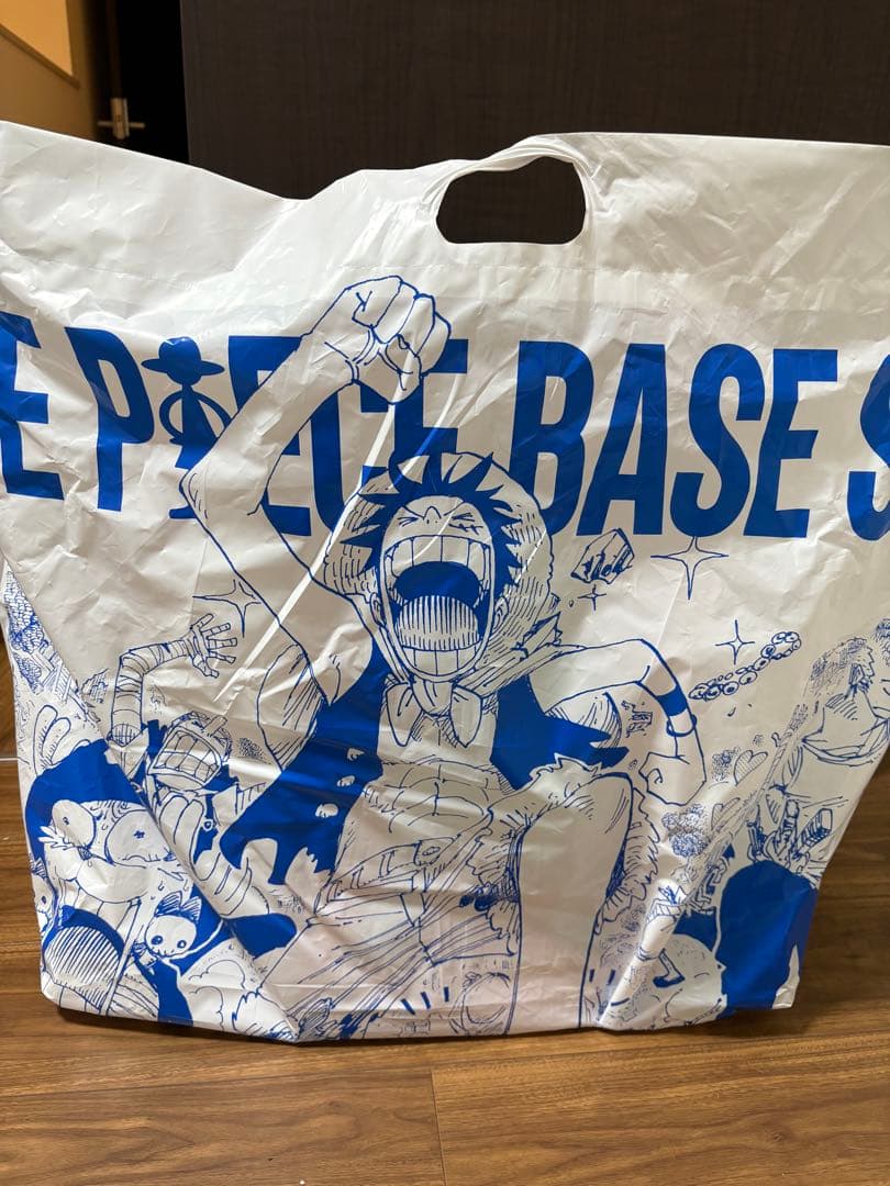 【新品】ワンピースベースショップ 一番くじ ルフィ フィギュア コミックスカラー