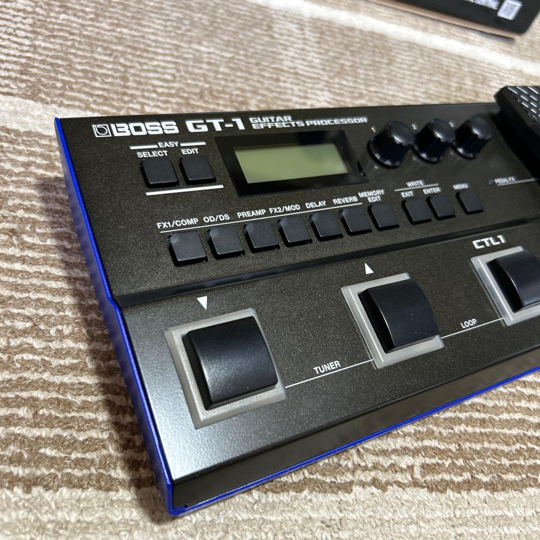 BOSS GT-1 マルチエフェクター　ケース、箱、取説付