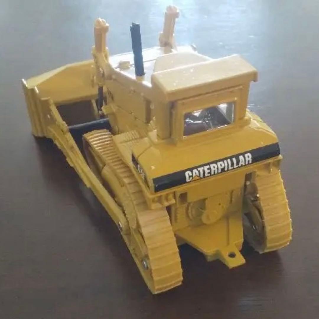 CAT D10N Tractor ノースコット社製 1/50スケール