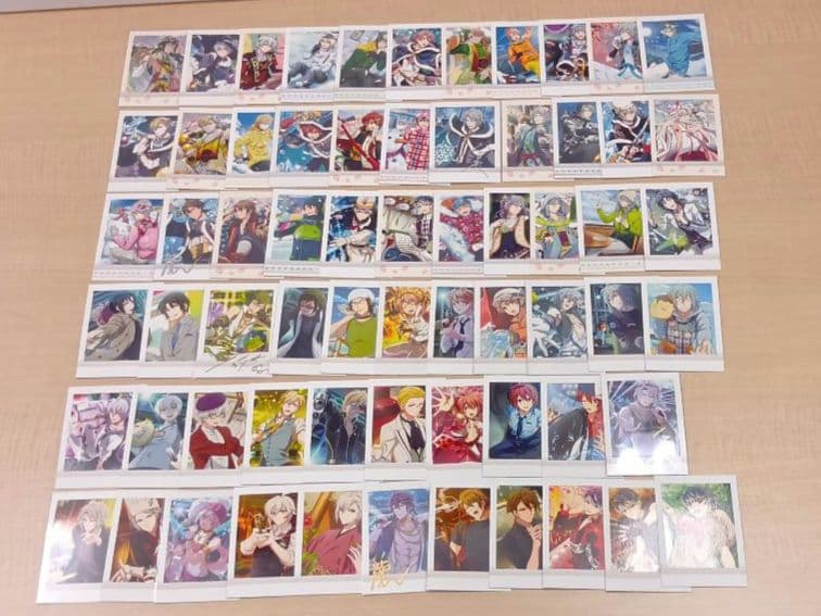 ❶アイナナ 紙類 特典 色紙 ぱしゃこれ 箔押しなど 大量 まとめ売り