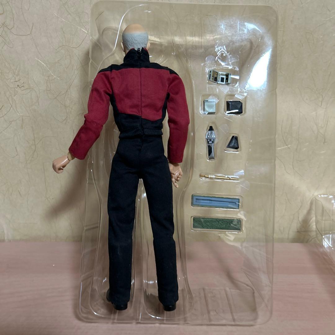 スタートレック アクションフィギュア ジャンリュック・ピカード　フィギュア