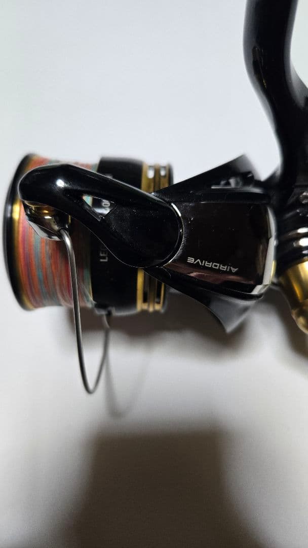 リール LEGALISLT4000-CXH