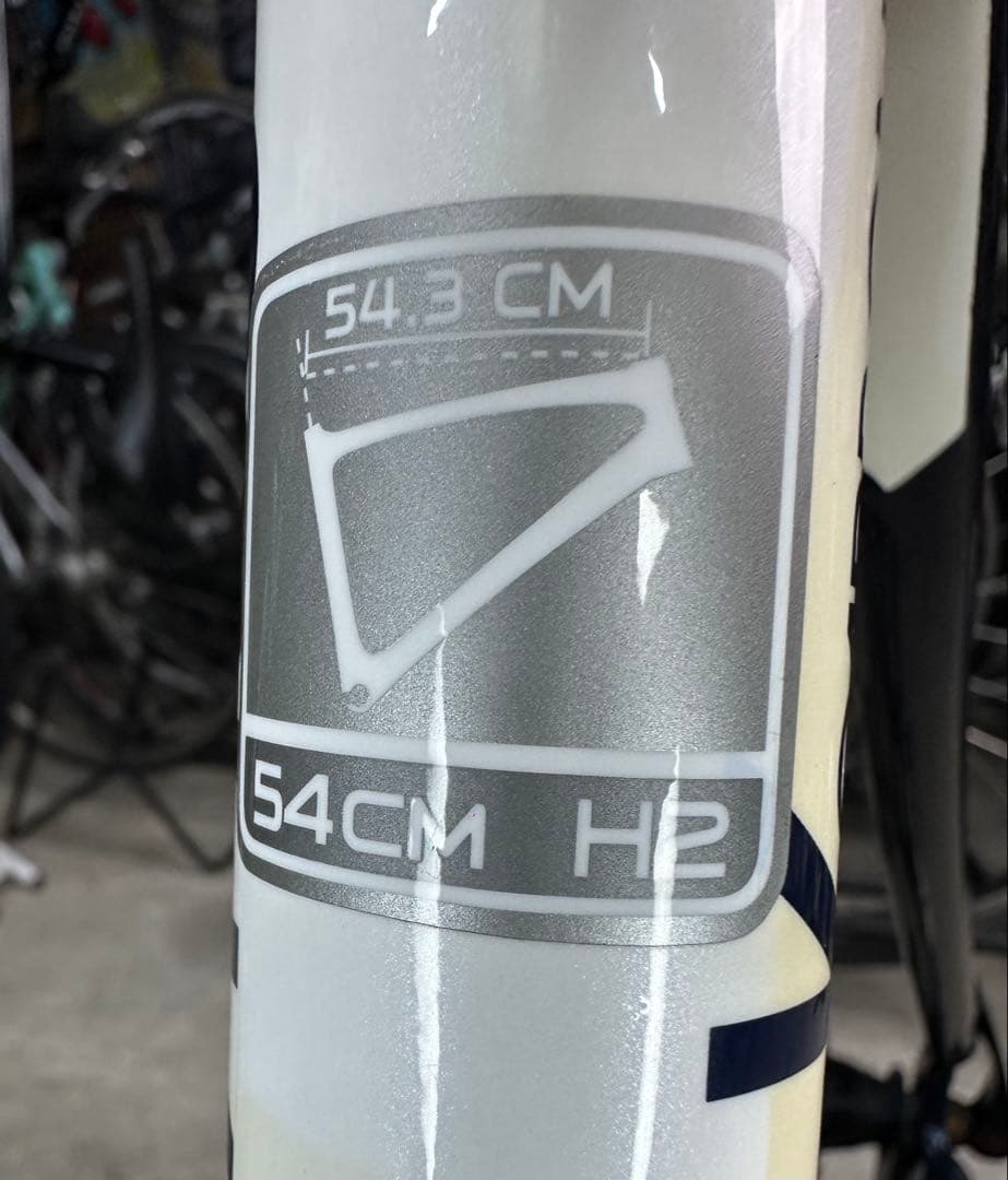 TREKフルカーボンMADONE3.1！基本分解発送送料無料！消耗品交換済み！