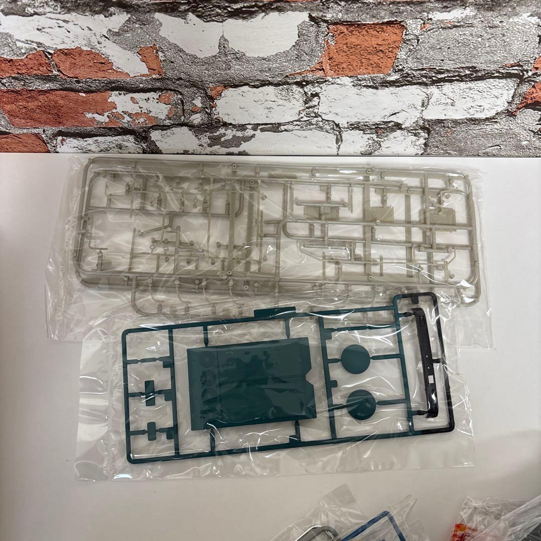 タ*ク様 アオシマ　西武バス　いすゞエルガ　ノンステップバス　ボディ塗装済み　1