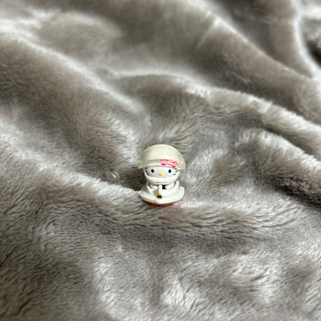 ご当地キティ 福岡限定 競艇バージョン・根付け ストラップ 6艇セット♪