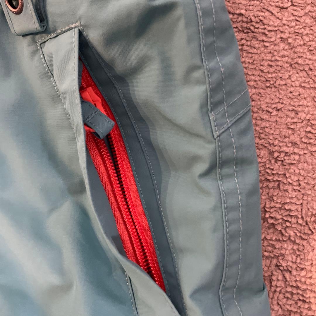 子供用スノーボードウェアセット burton