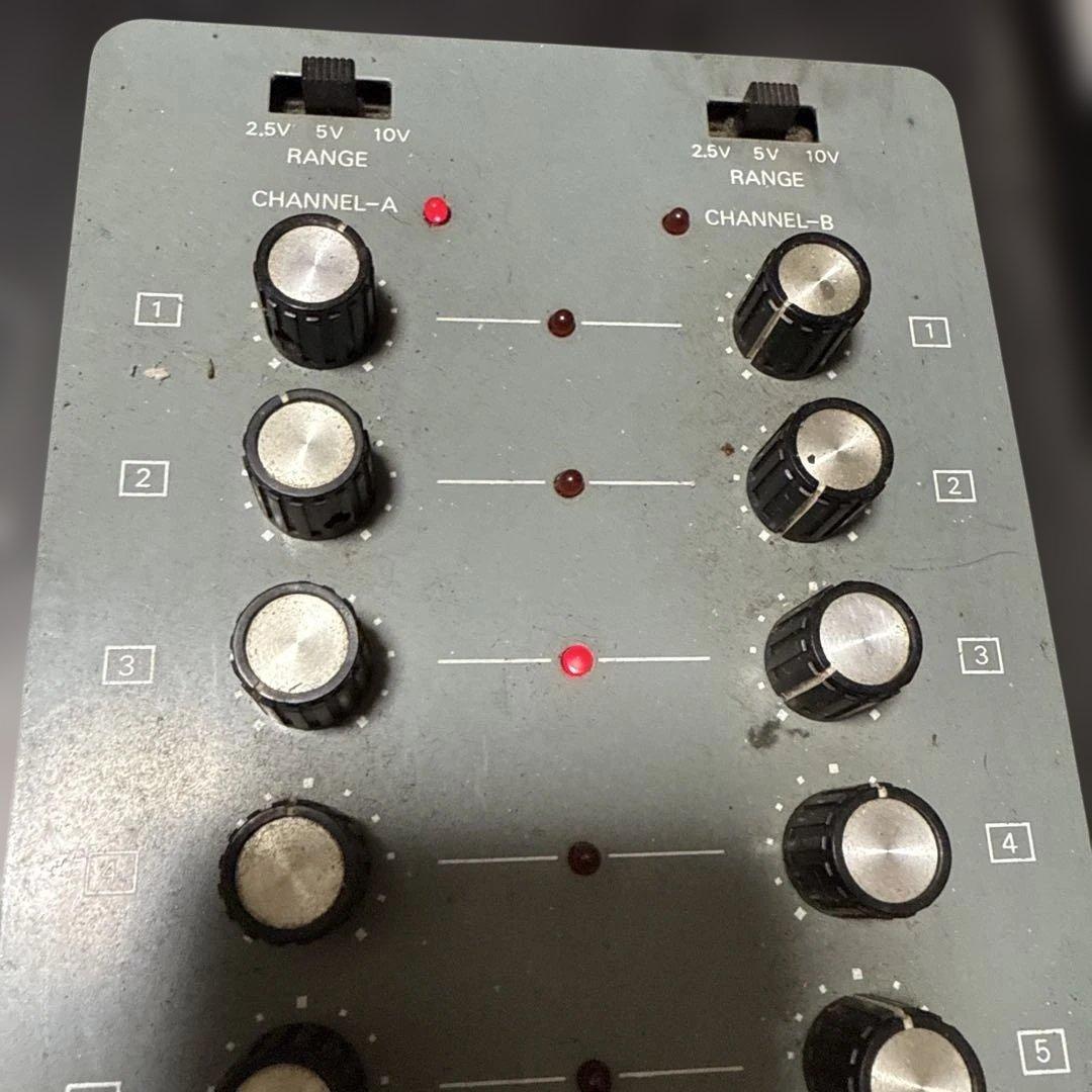 Roland System-100 Model 104 シーケンサー