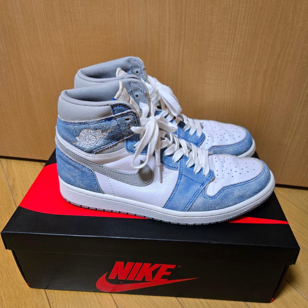 AJ1　ハイパーロイヤル