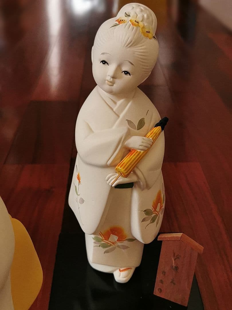 竹生・作　博多人形　加賀慕情(花つみ/そよ風・夕映え)和　伝統工芸品年代物　3体