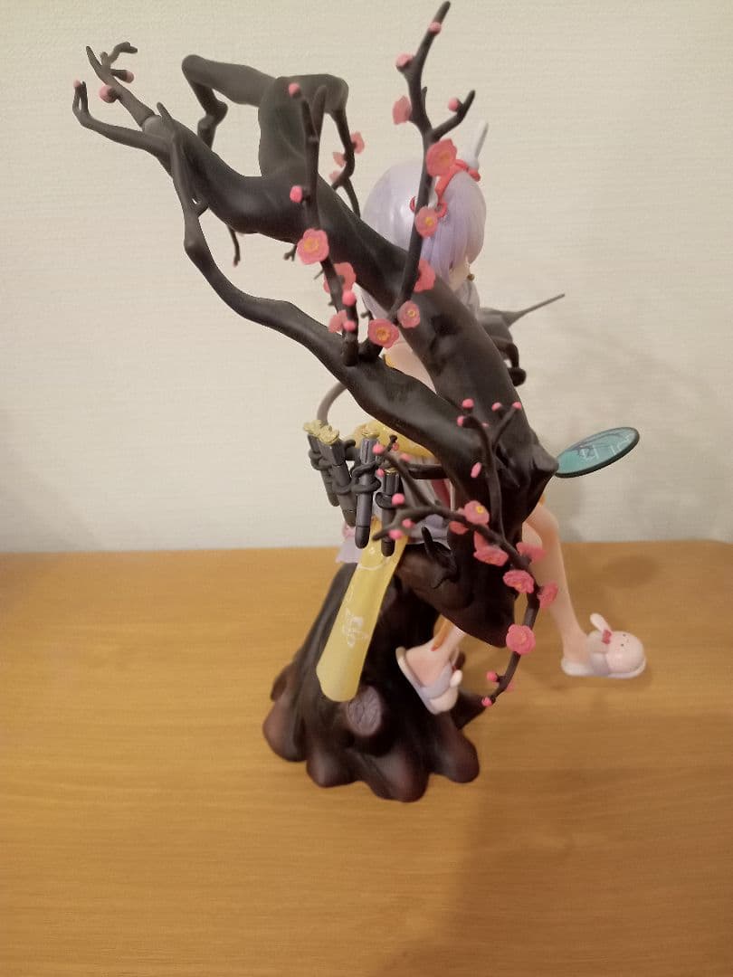 アズールレーン ラフィー 春待ちウサギver. 1/7 フィギュア