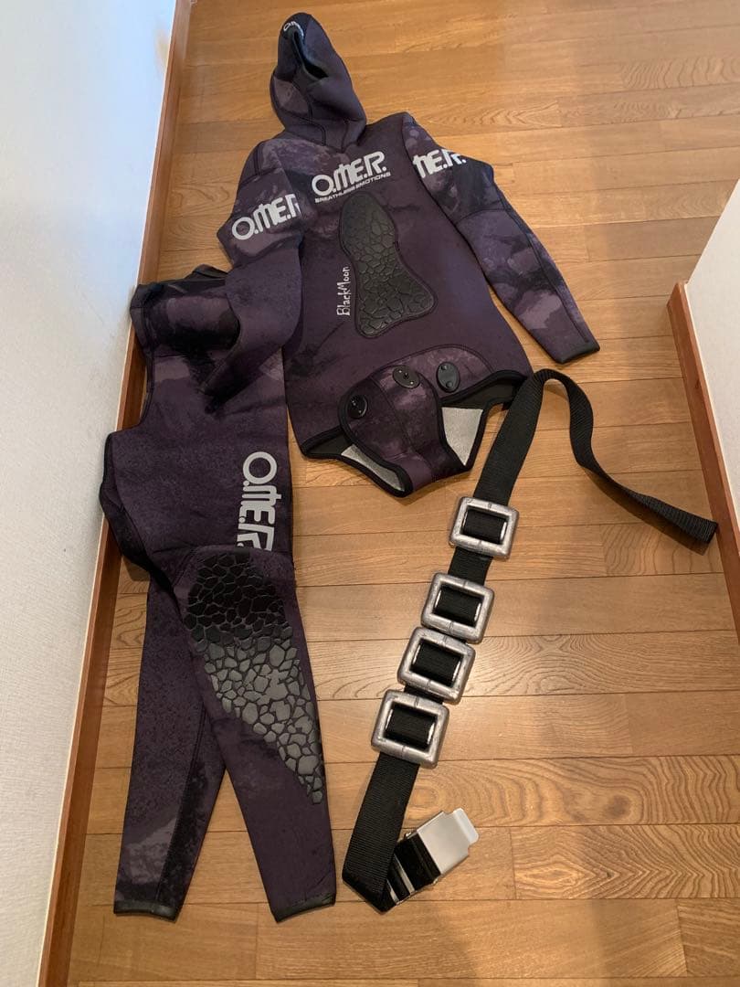 オマーブラックムーンOMER BLACK MOON ウェットスーツ7mm