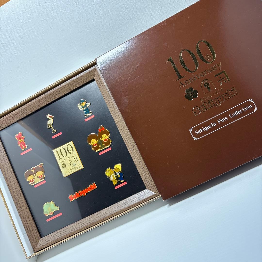 セキグチ 設立100周年記念 祝賀会 参列 記念品 ピンズ モンチッチ 3691