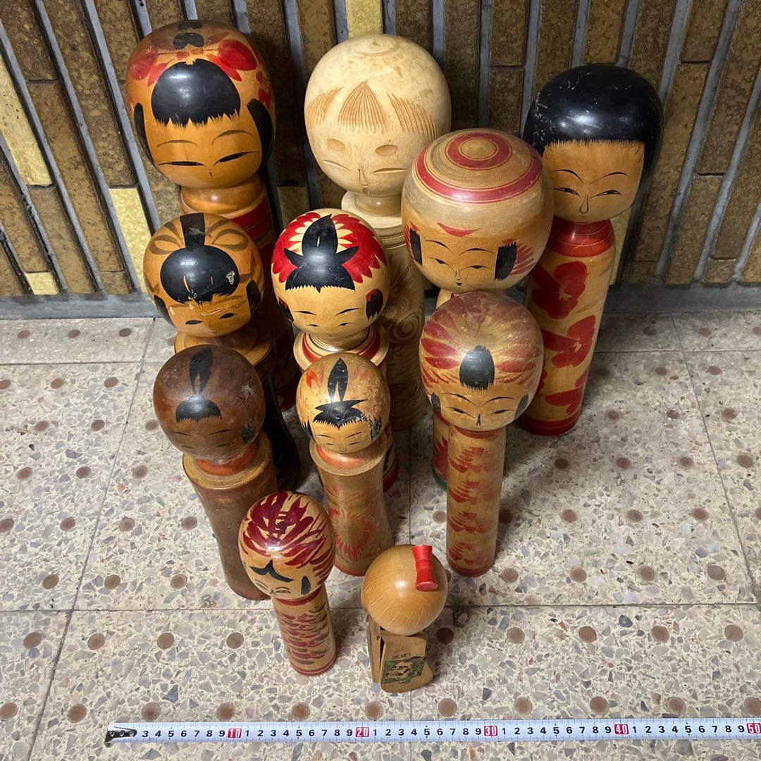 D-3 伝統こけし 11体 まとめ売り 作家銘あり 郷土玩具 民芸品 置物 鑑賞