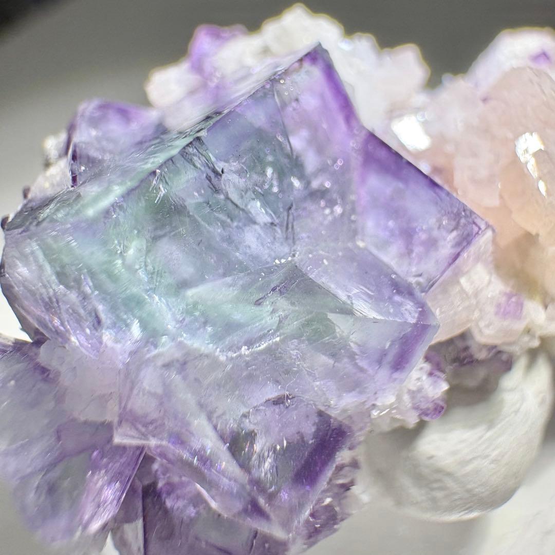 477 中国　ヤオガンシャン産　ポーセリンフローライト