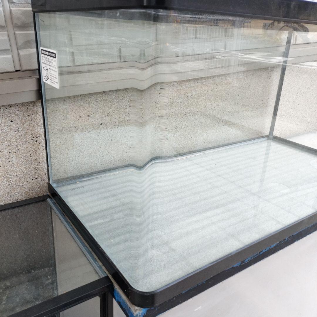 折り曲げ90センチ水槽 津市の取引限定品 オマケで底砂 プレゼント
