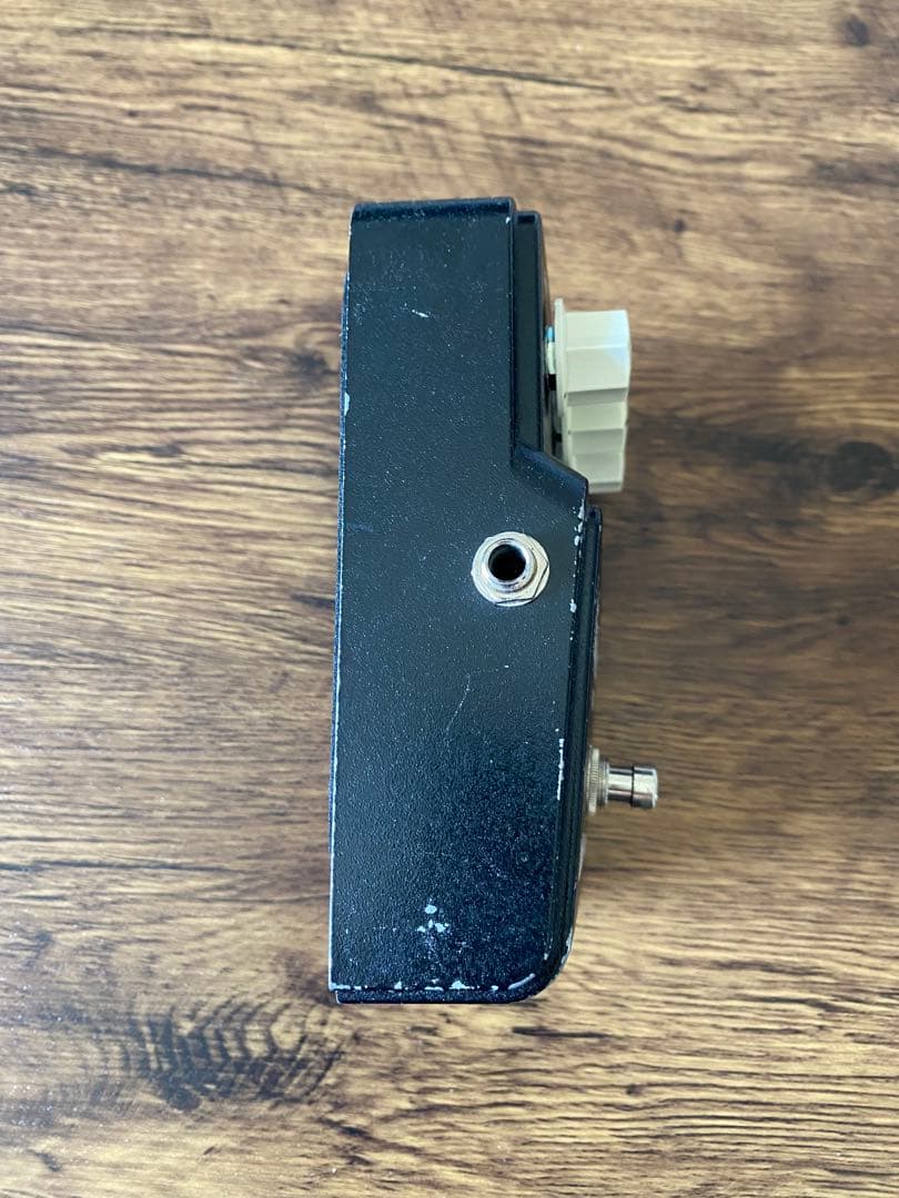 HizMax 1054TT Char監修　ギターエフェクター