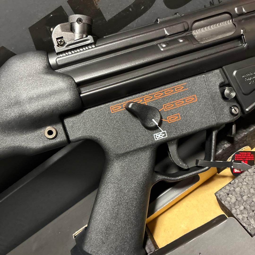 値引き不可　東京マルイ次世代電動ガン　MP5A4 マガジン計4本