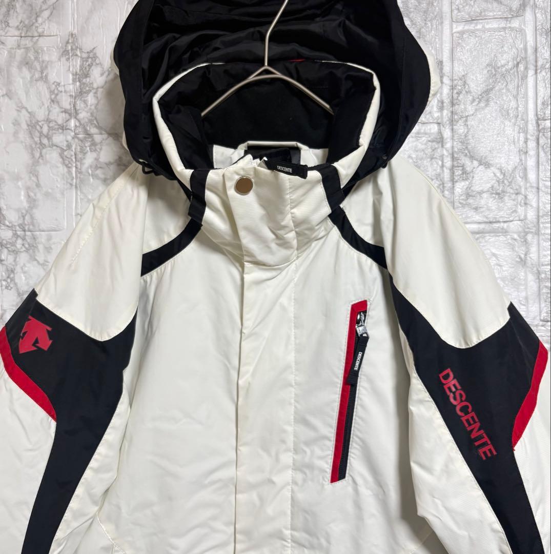 デサントDESCENTEスキーウェア　スノボウェア　メンズ　M