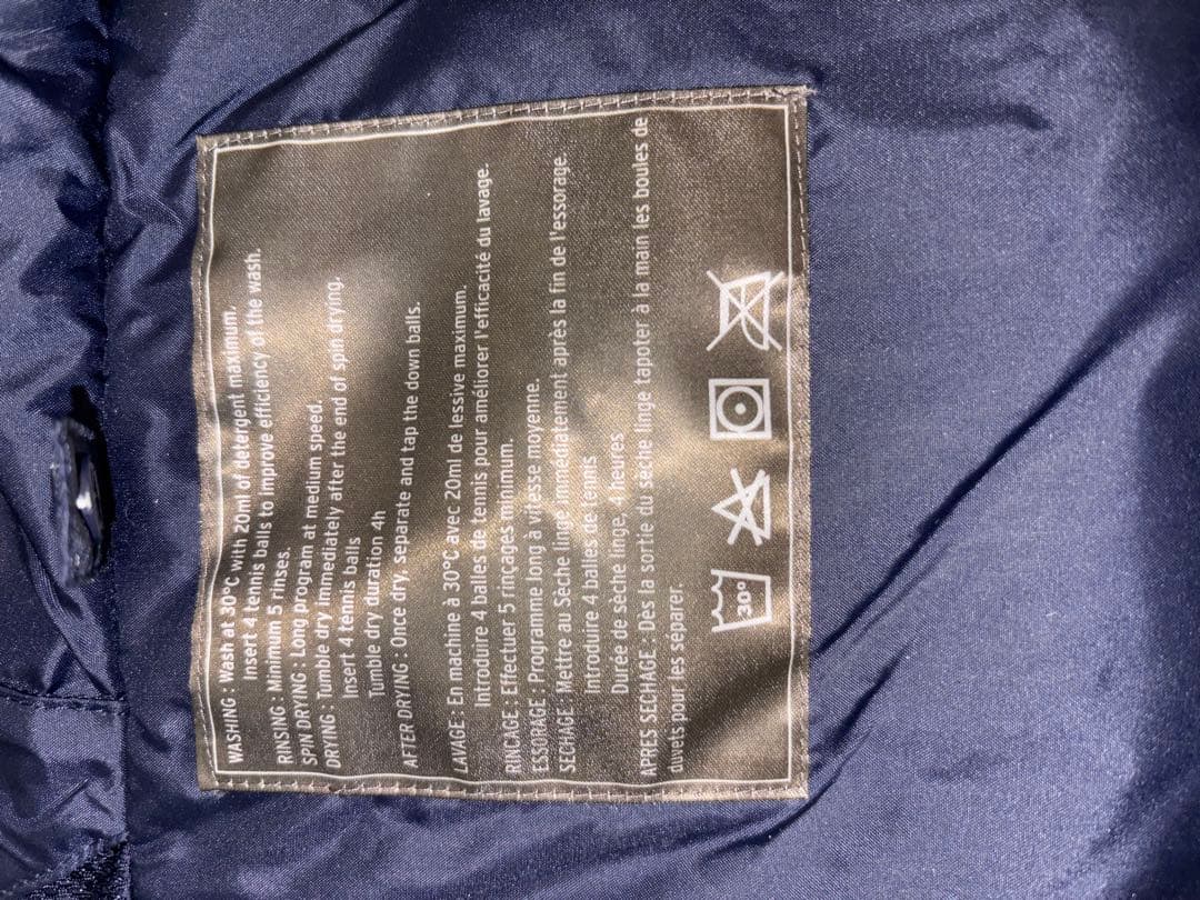 最終Salomon スキーウェアフード付きアウター ダークグリーンM