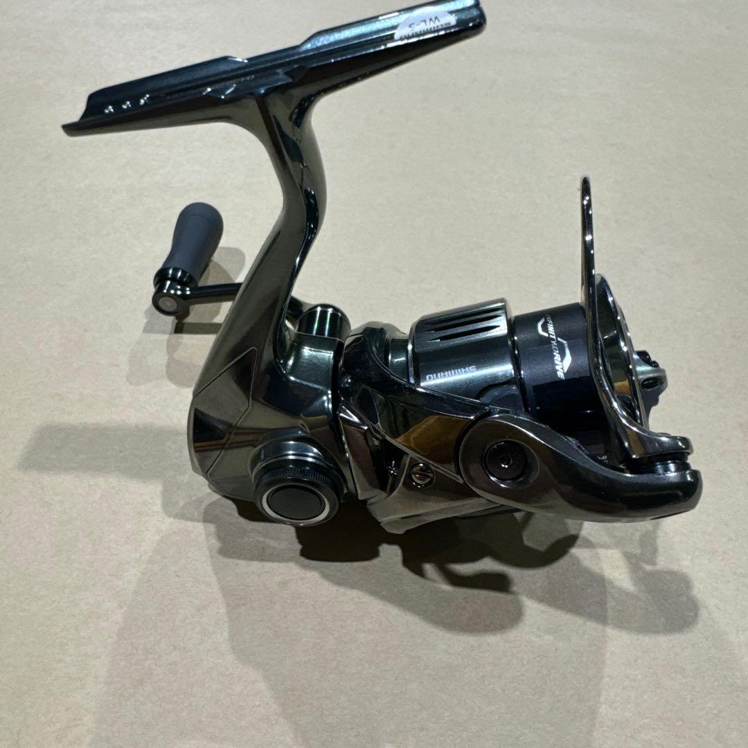 シマノ22ステラC2500S新品、未使用